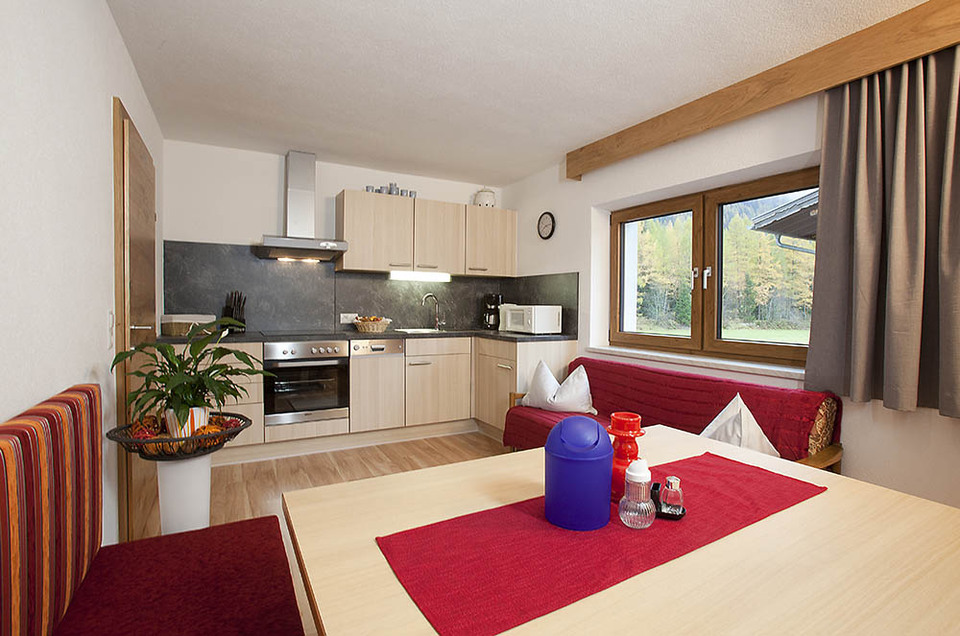 apartment-esszimmer-1